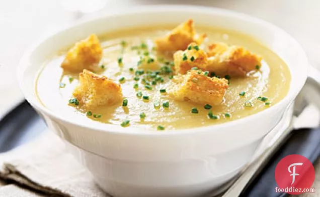 Golden Potato-Cauliflower Soup
