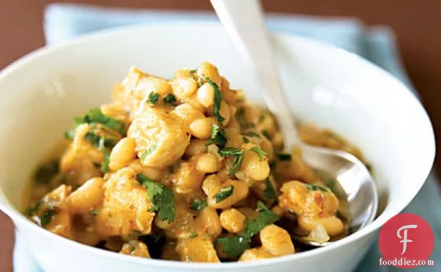 Chicken Chili with White Beans and Chipotles