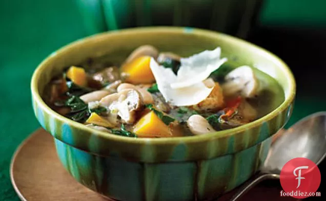 जंगली चावल, Butternut स्क्वैश, और Cannellini स्टू