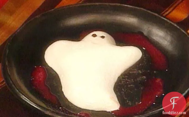 Ghostly Panna Cottas with Ghastly Sauce(Panna Cotta with Cranberry-Orange Sauce)