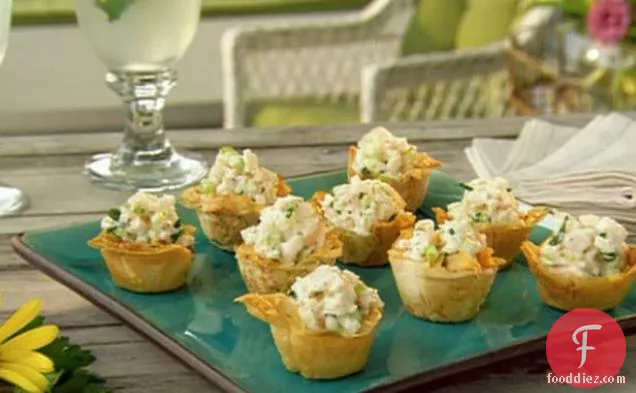 Mini Phyllo Cups Filled with Shrimp Salad