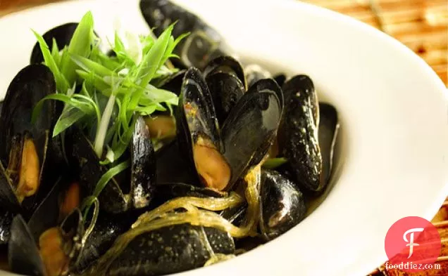 Steamed Mussels With Lemongrass Coconut Curry Recipe