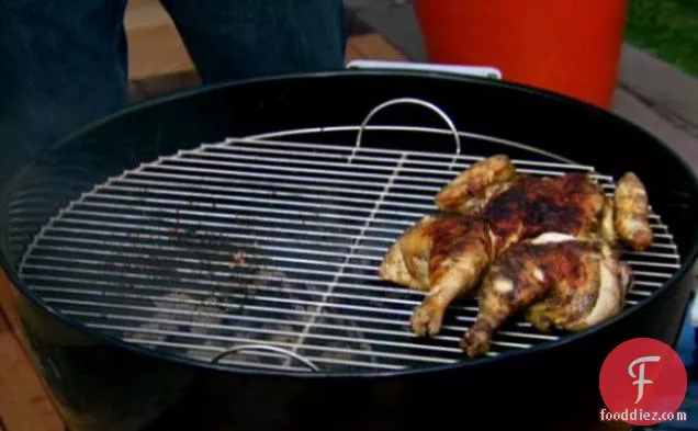 पूरे जीरा चिकन को विभाजित करें