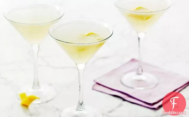 Lemon and Vodka Martinis