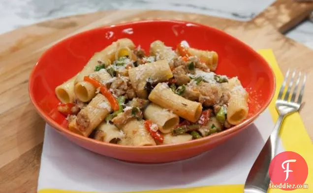 Rigatoni with Spicy Chicken Sausage, Asparagus, Eggplant, and Roasted Peppers