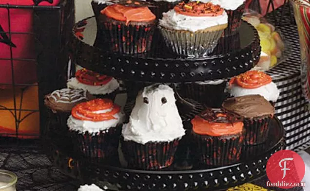 Spooky Spiderweb Cupcakes
