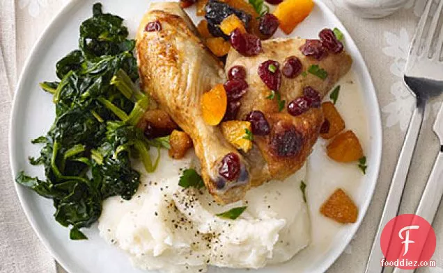 Baked Chicken with Dried Fruit