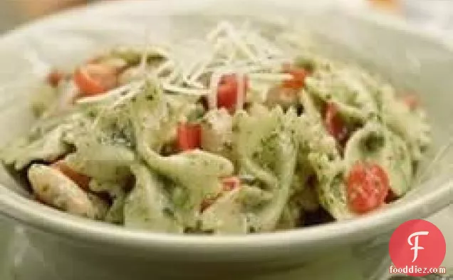 One-Pot Pasta with Tomatoes, White Beans and Pesto