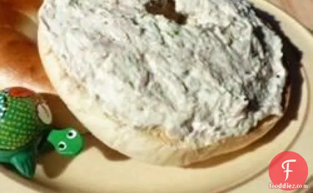 Herbed Cream Cheese With Scallions and Tuna