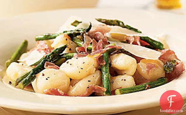 Gnocchi with Asparagus and Pancetta