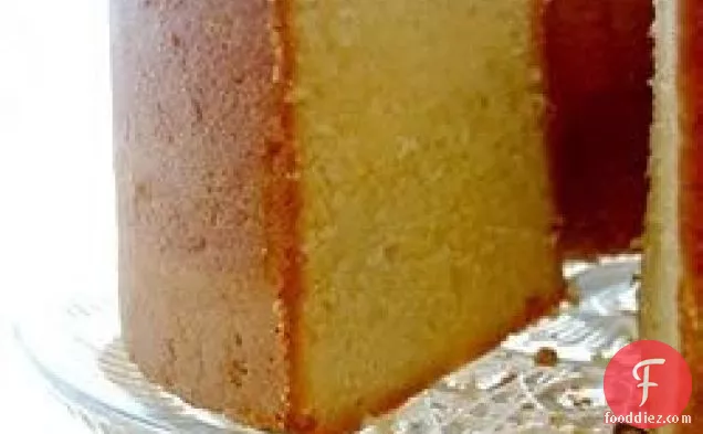 Pecan Sour Cream Pound Cake