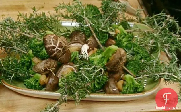 Rosemary Skewers of Shiitake Mushroom, Broccoli and Garlic Cloves