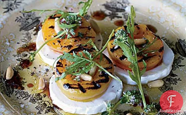 Grilled Apricot, Arugula and Goat Cheese Salad