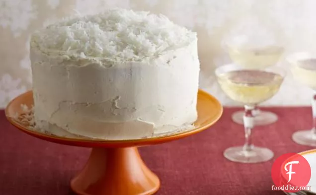 सफेद नारियल केक