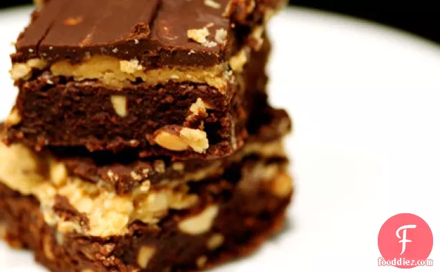 Crunchy Peanut Butter And Fudge Brownies