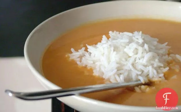 चिपोटल मूंगफली पोर्क मिर्च