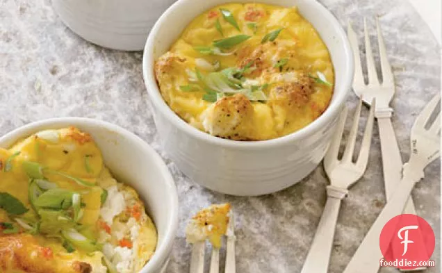 मिनी-स्मोक्ड सामन Frittatas