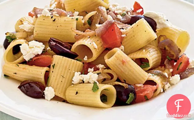 Pasta with Caramelized Onions, Tomatoes, Parsley, and Olives