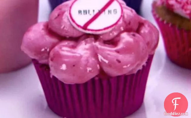 Anti-Bullying Dodge Ball Cupcakes, aka Peanut Butter and Jelly