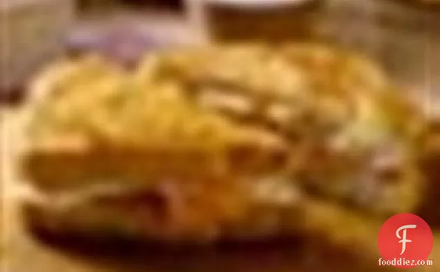 Monte Cristo के साथ ब्लैकबेरी सॉस की सूई