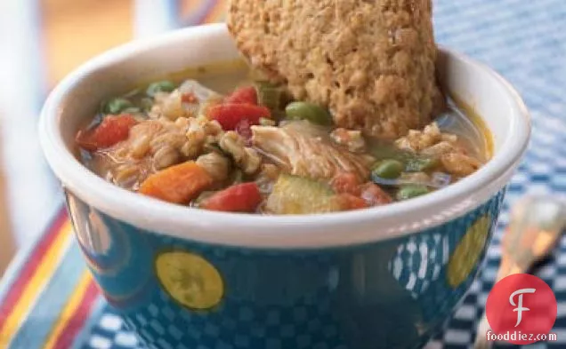 सरल चिकन और जई Groat सूप