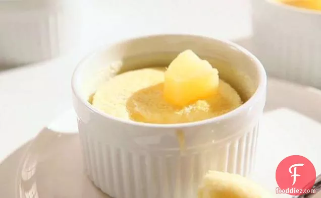 Pineapple Pudding Cakes