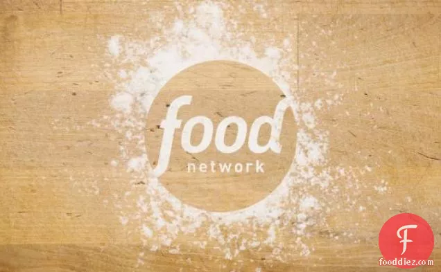 Tagliata के साथ मेंहदी और लहसुन आलू