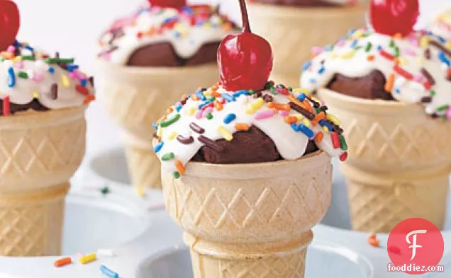 Ice-Cream Cone Cakes