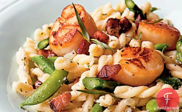 Seared Scallop Gemelli with Asparagus, Snap Peas, and Pecorino