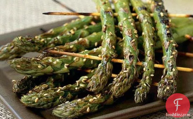 Grilled Asparagus Rafts