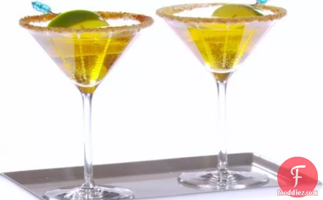मसालेदार वर्जिन एप्पल Martinis