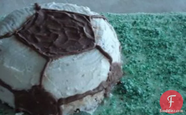 फुटबॉल की गेंद केक