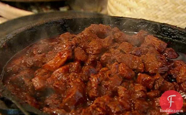 सूअर का मांस स्टू: Carne Adovada