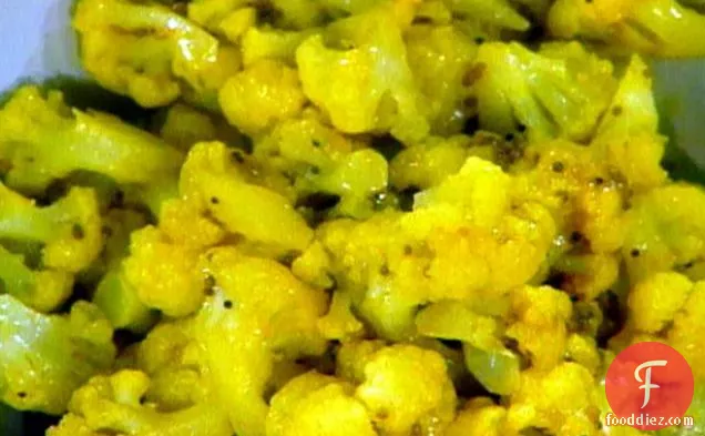 Cauliflower with Ginger and Mustard Seeds