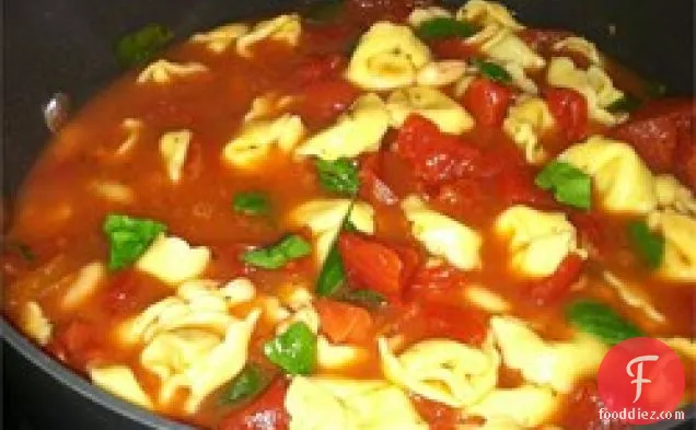 सरल Tortellini सूप