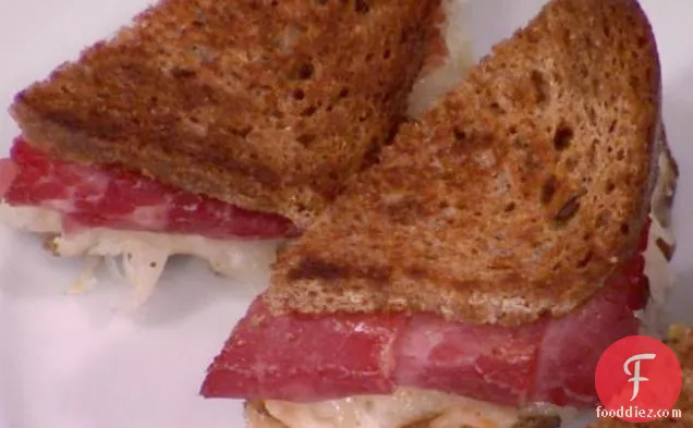 Individual Reuben Sandwiches with Red Chile Russian Dressing