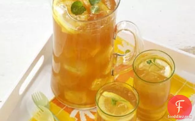 Touch-of-Mint Iced Tea