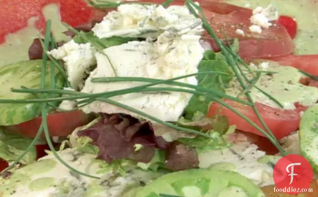 Heirloom Tomato Salad with Fresh Greens, Blue Cheese and Creamy Chive Dressing