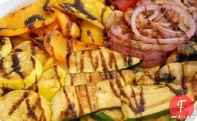 ग्रील्ड सब्जियों के साथ Balsamic सिरका