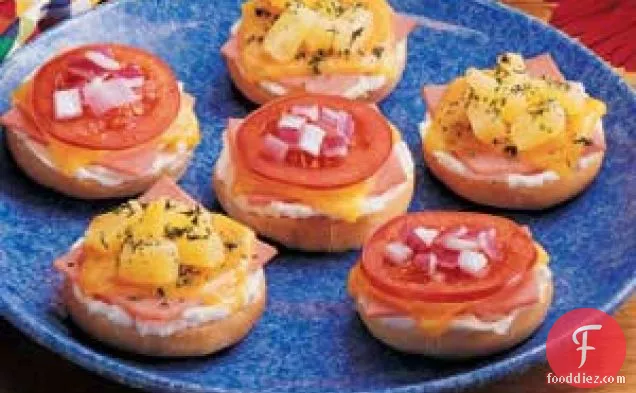 Ham and Cheese Bagels