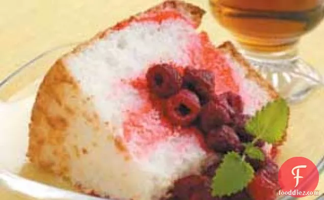 रास्पबेरी एंजेल केक
