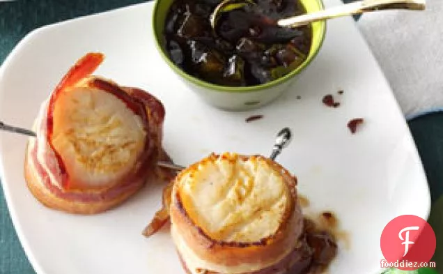 Bacon-Wrapped Scallops with Pear Sauce