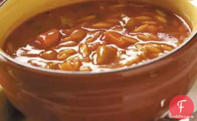 टमाटर-तुलसी ओर्ज़ो सूप