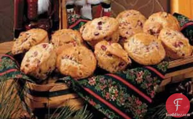 Pecan Cranberry Muffins