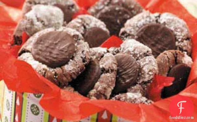 मिंट-टॉप चॉकलेट कुकीज़