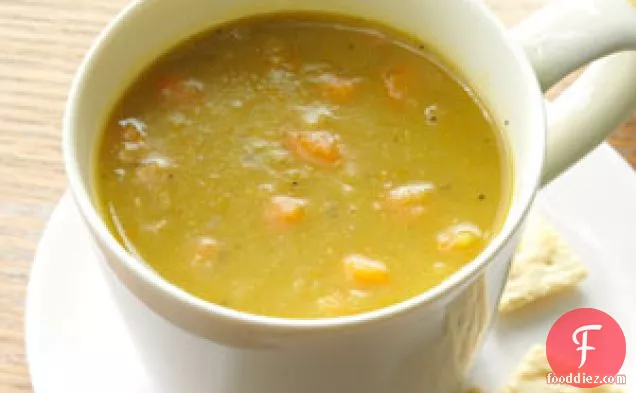 Hearty Vegetable Split Pea Soup