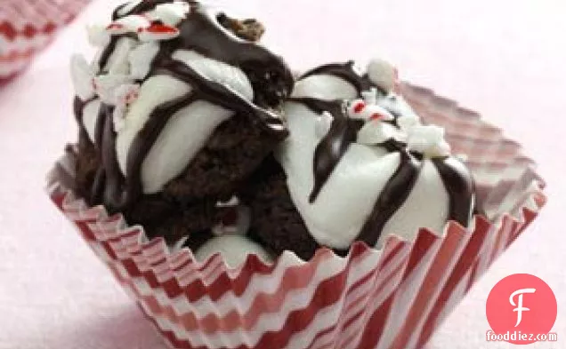 Peppermint-Kissed Fudge Mallow Cookies