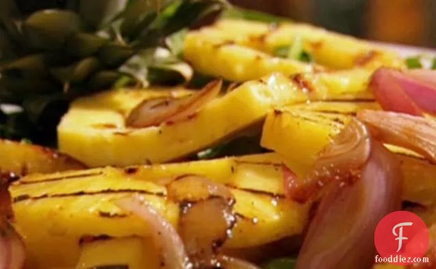 Grilled Pineapple and Onion Salad