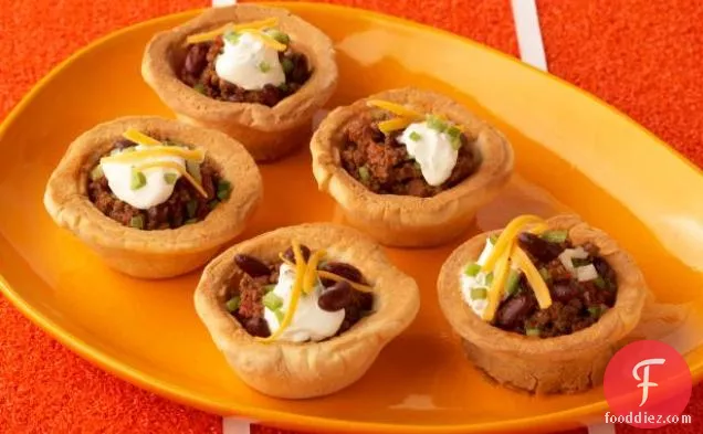 Chili in a Biscuit Bowl