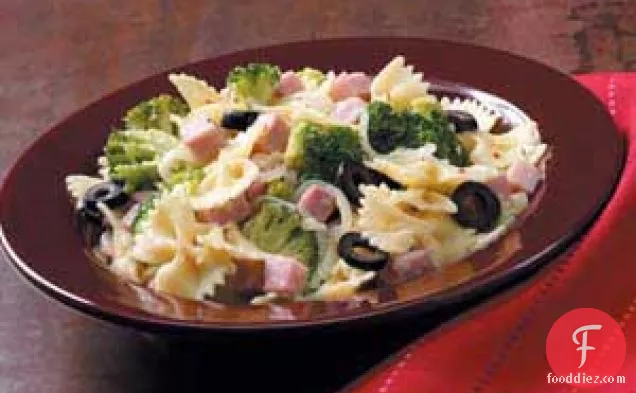 Spicy Ham 'n' Broccoli Pasta